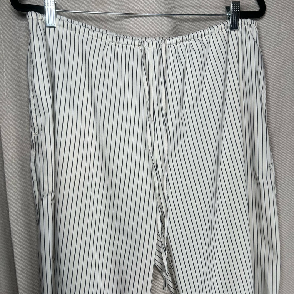 American Eagle Wide Leg Drawstring Stripped PJ Style Pants - Large in White - Picture 3 of 10